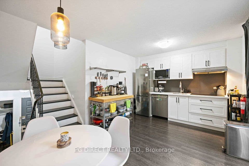 88 Stanley Terrace, Toronto, ON M6J 3P9 – photo 3