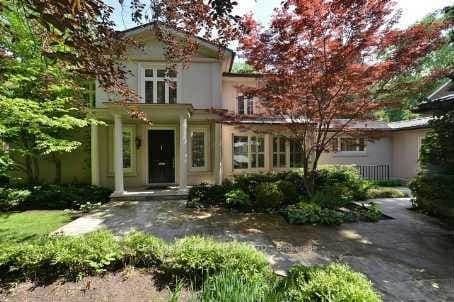 7 Valleyanna Drive, Toronto, ON M4N 1J7 – main photo
