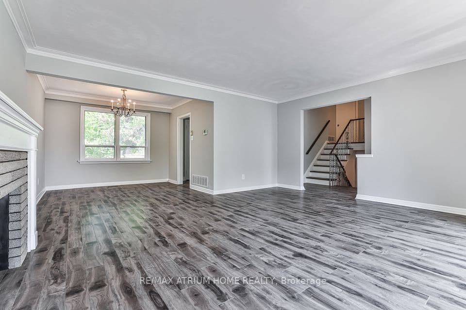 104 Maxome Avenue, Toronto, ON M2M 3K4 – photo 3