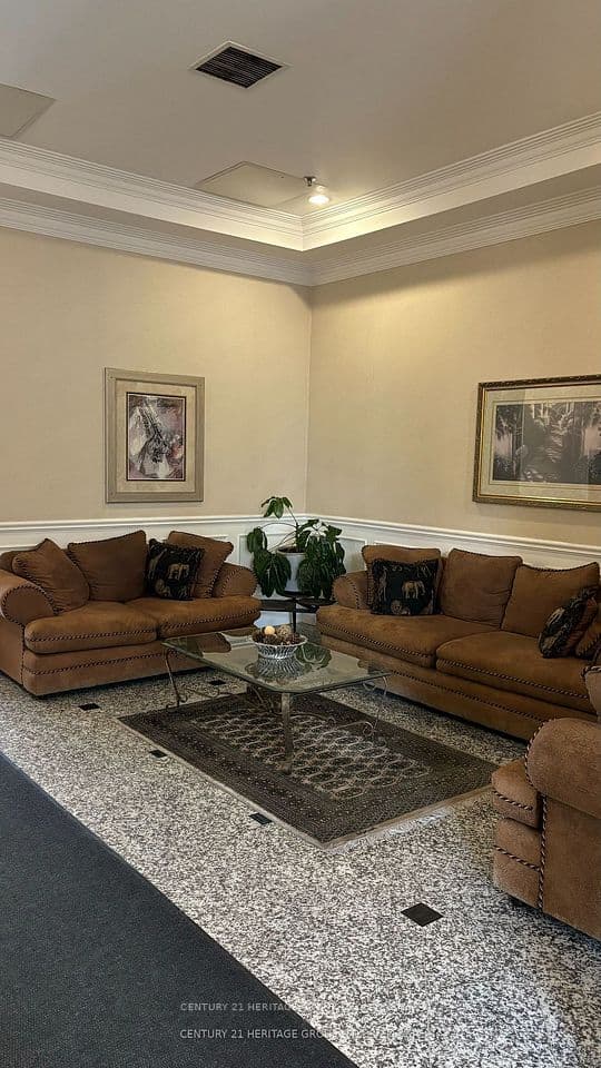 555 Wilson Heights Boulevard 503, Toronto, ON M3H 6B5 – photo 2