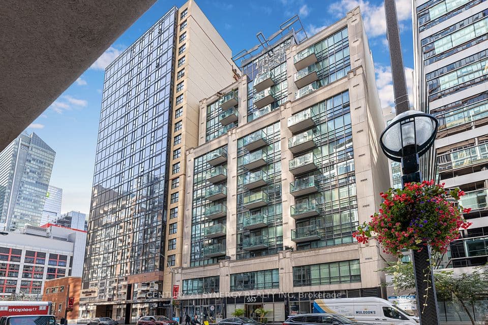 263 Wellington Street W 306, Toronto, ON M5V 3E6 – photo 2