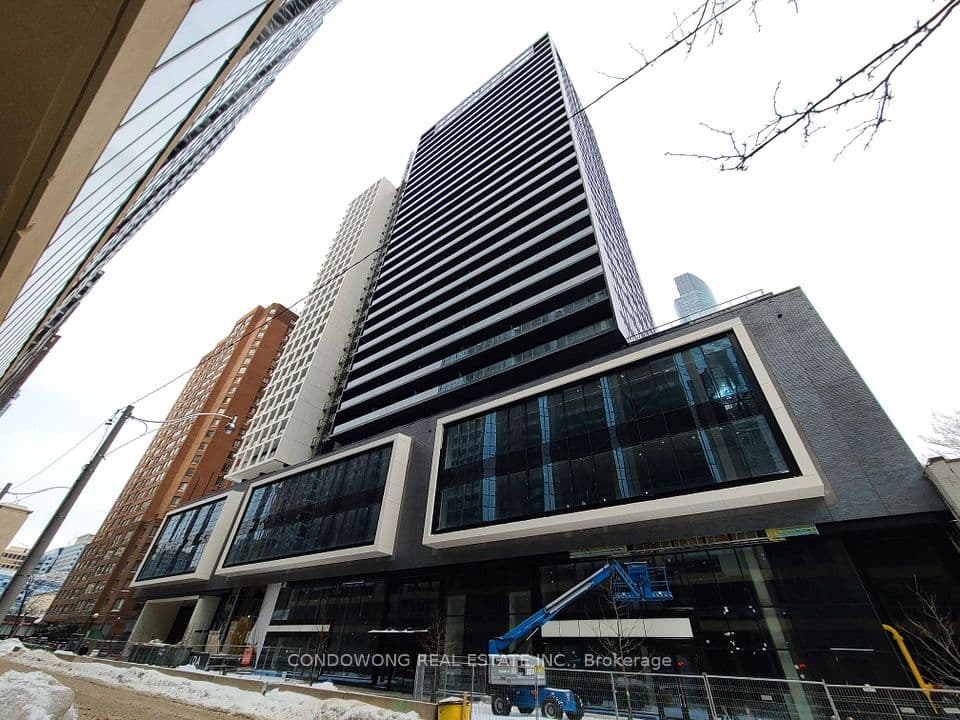 20 Edward Street 1510, Toronto, ON M5J 0A7 – photo 2