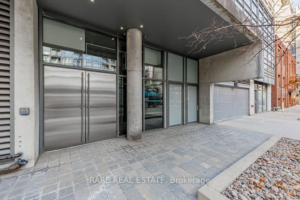 42 Camden Street 302, Toronto, ON M5V 1V1 – photo 3