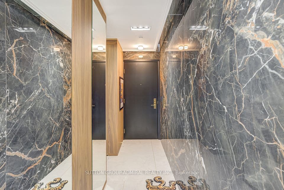 88 Cumberland Street 505, Toronto, ON M5R 0C8 – photo 3