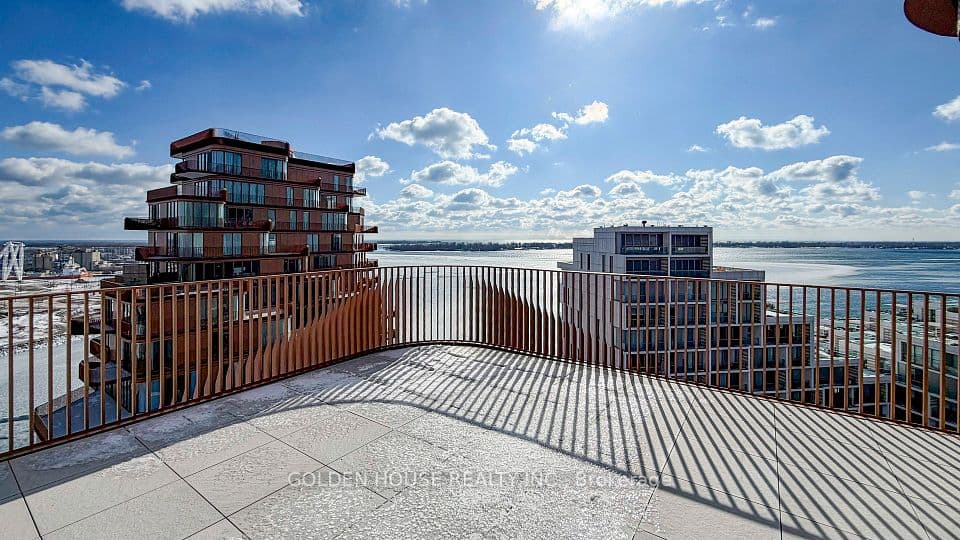 155 Merchants' Wharf LPH22, Toronto, ON M5A 0Y4 – main photo