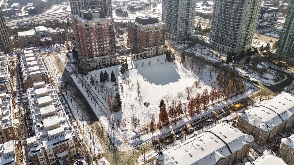 30 Harrison Garden Boulevard 1605, Toronto, ON M2N 7A9 – photo 3