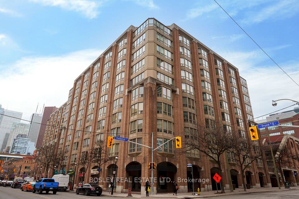 160 Frederick Street 605, Toronto, ON M5A 4H9 – main photo