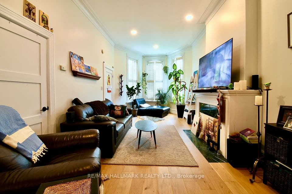 34 River Street, Toronto, ON M5A 3N9 – photo 2