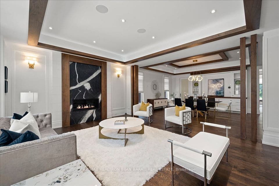185 Maxome Avenue, Toronto, ON M2M 3L1 – photo 2