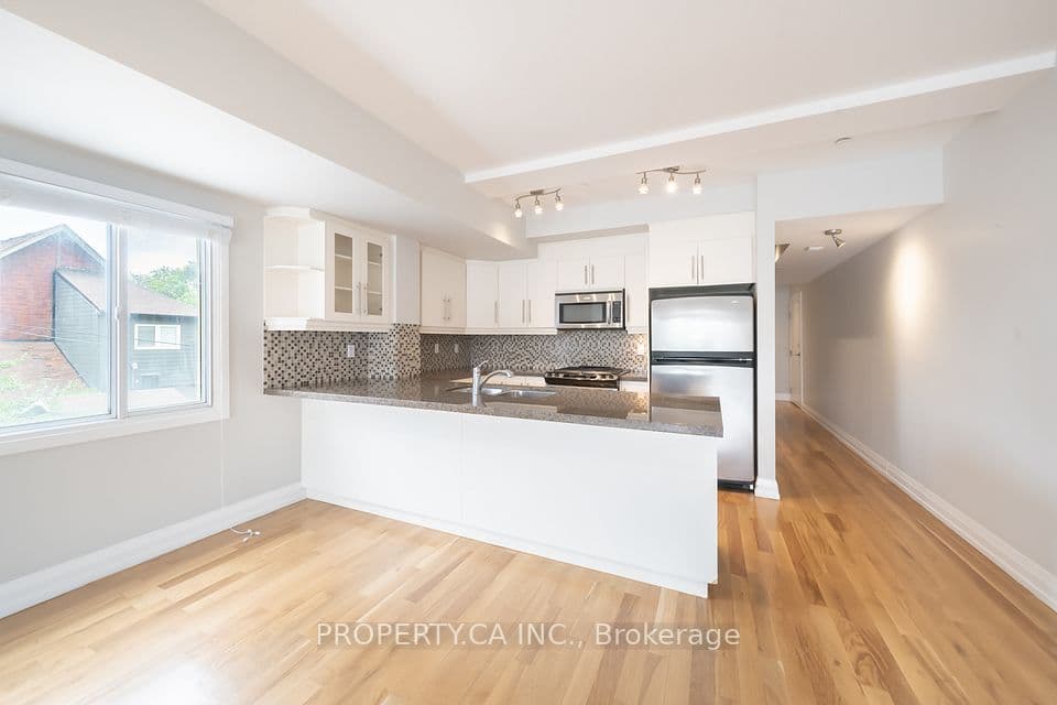 473 Dupont Street 2, Toronto, ON M6G 1Y6 – main photo