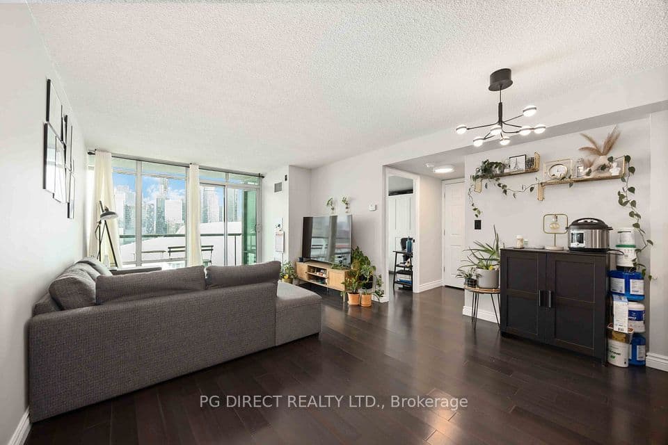 81 Navy Wharf Court 3502, Toronto, ON M5V 3S2 – photo 2