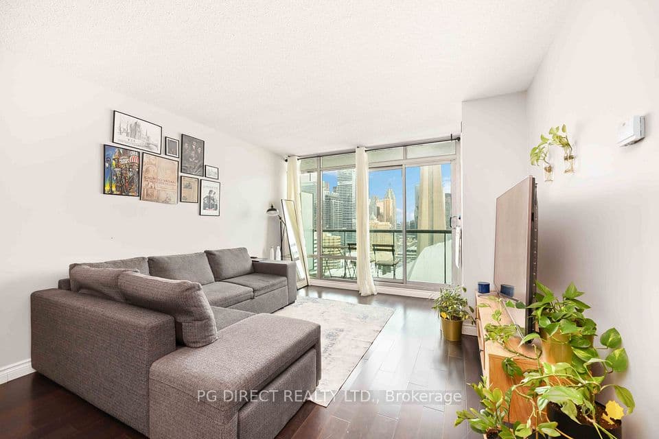 81 Navy Wharf Court 3502, Toronto, ON M5V 3S2 – main photo