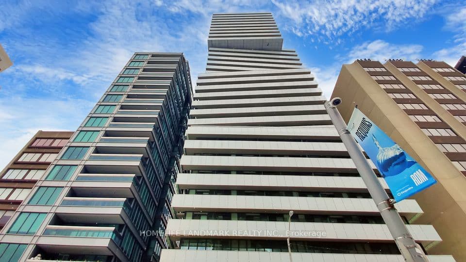 200 Bloor Street W 2305, Toronto, ON M5S 0B1 – photo 2