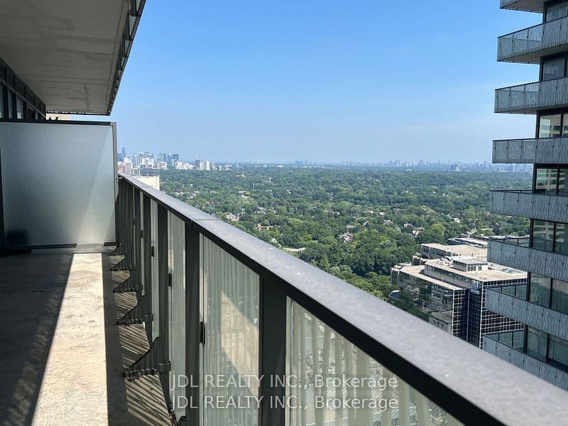 42 Charles Street E 3609, Toronto, ON M4Y 1T4 – main photo