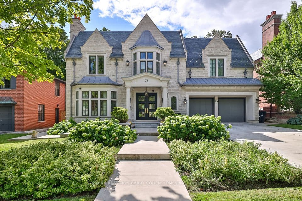 33 Stratheden Road, Toronto, ON M4N 1E5 – main photo