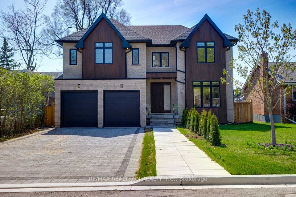 28 Ternhill Crescent, Toronto, ON M3C 2E5 – main photo