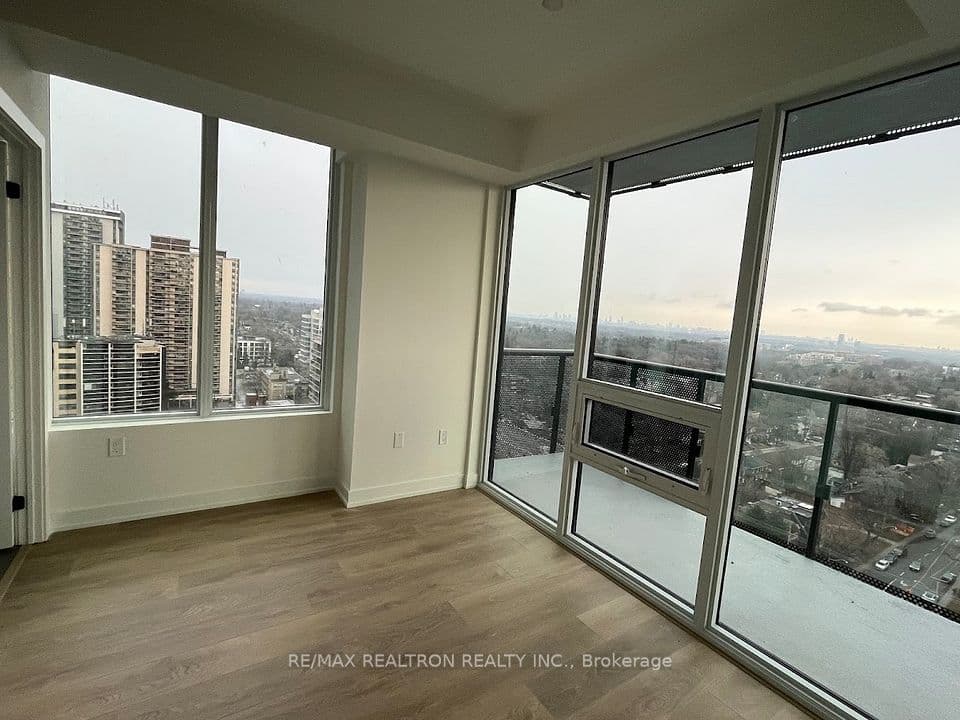 117 Broadway Avenue 1709, Toronto, ON M4P 1V3 – main photo