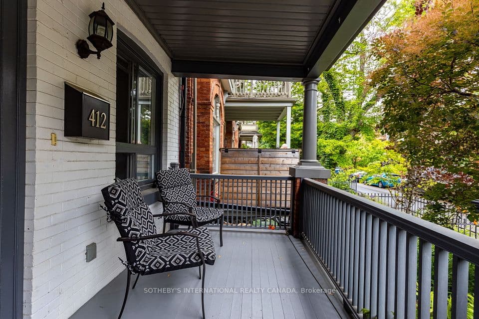 412 Wellesley Street E, Toronto, ON M4X 1H6 – main photo