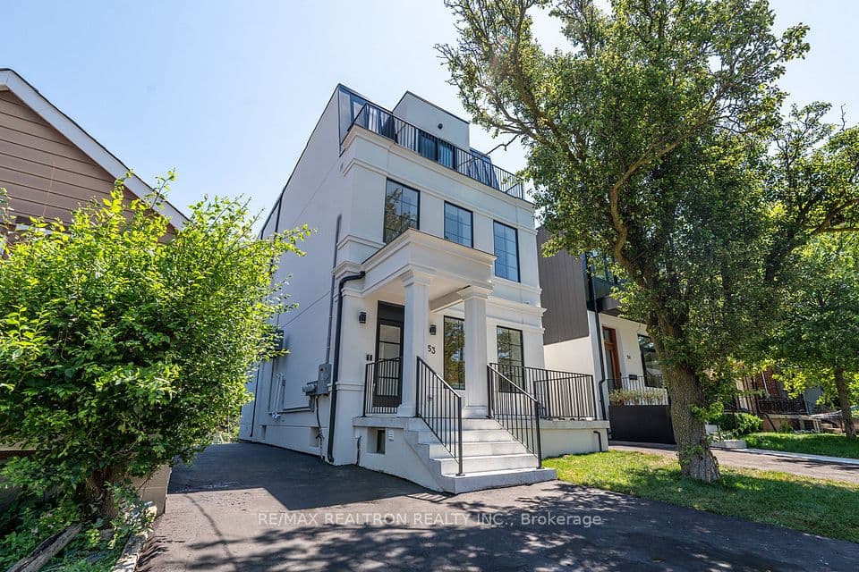 53 Alameda Avenue, Toronto, ON M6C 3W3 – main photo