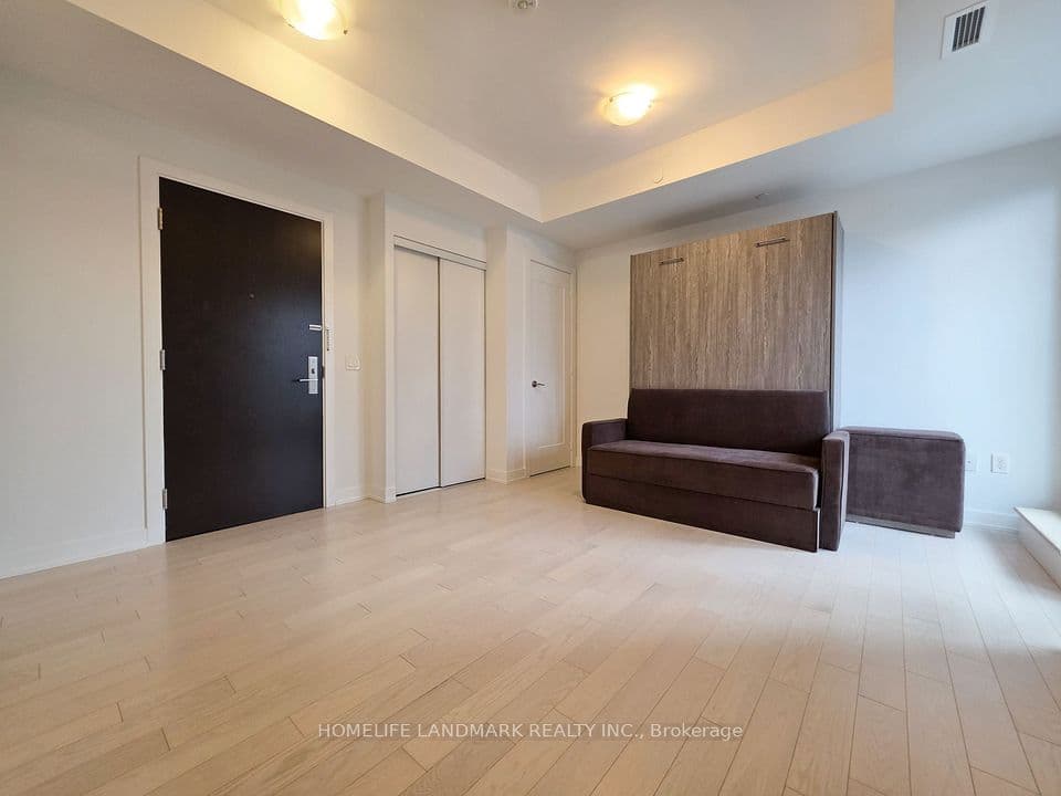 330 Richmond Street W 605, Toronto, ON M5V 0M4 – main photo