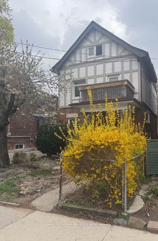 89 Ellsworth Avenue, Toronto, ON M6G 2K4 – photo 2