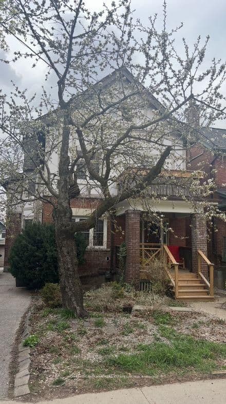 89 Ellsworth Avenue, Toronto, ON M6G 2K4 – photo 3