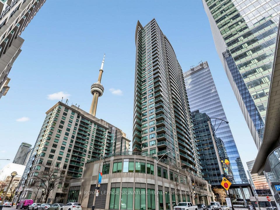 30 Grand Trunk Crescent 3906, Toronto, ON M5J 3A4 – photo 3
