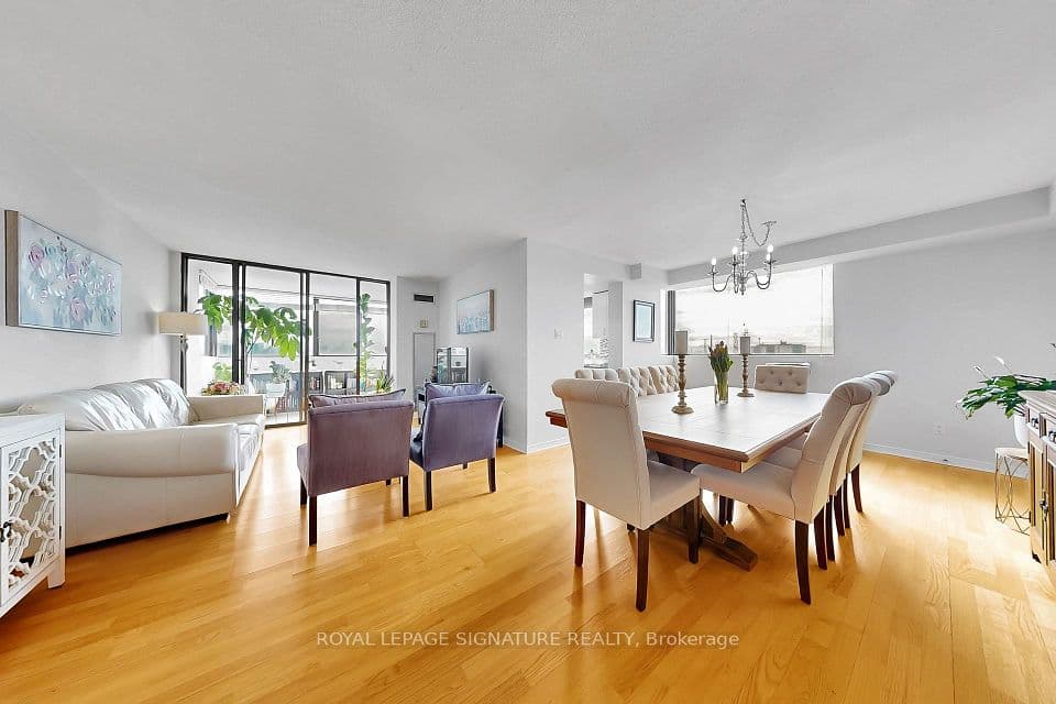 133 Torresdale Avenue 902, Toronto, ON M2R 3T2 – photo 2
