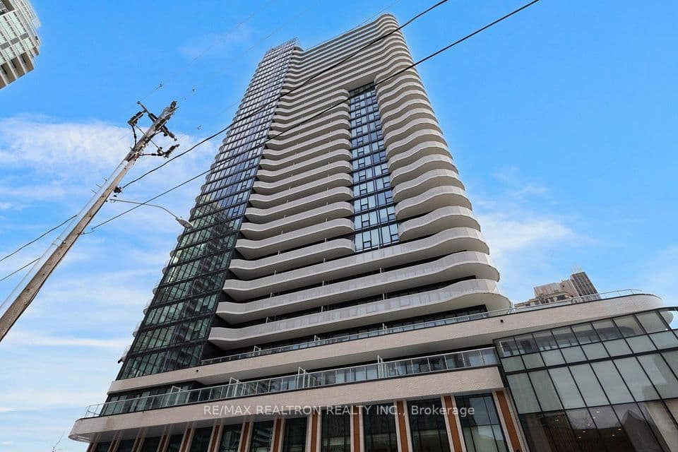 15 Holmes Avenue 1701, Toronto, ON M2N 0L4 – photo 2