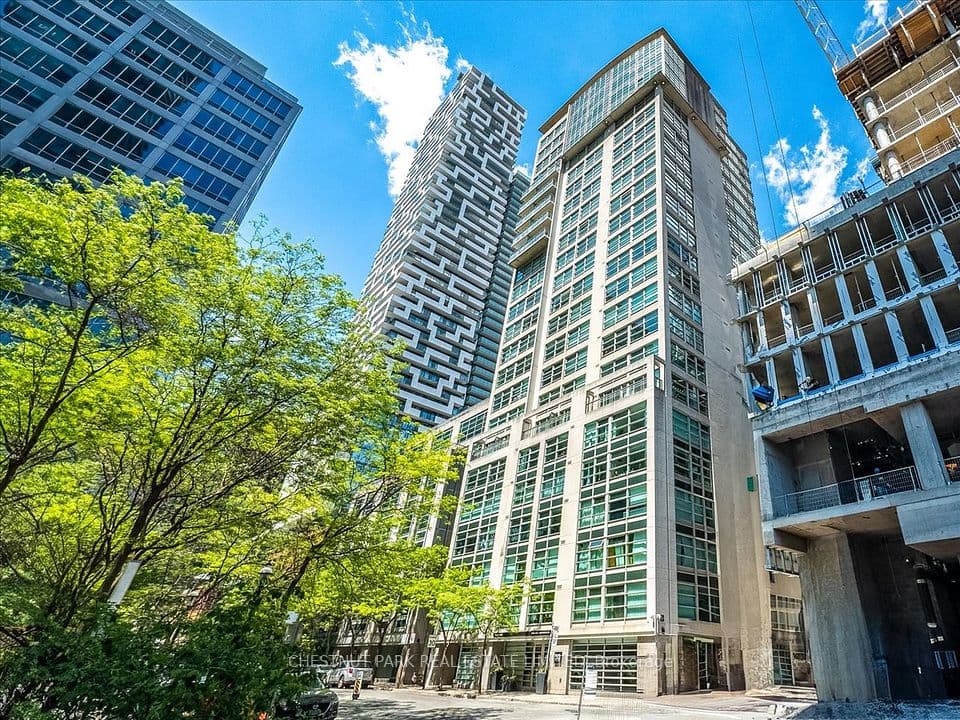 50 Lombard Street 1401, Toronto, ON M5C 2X4 – main photo
