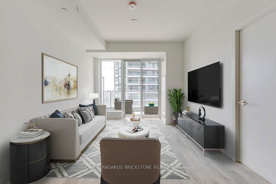 7 Golden Lion Heights N2406, Toronto, ON M2M 0C1 – main photo