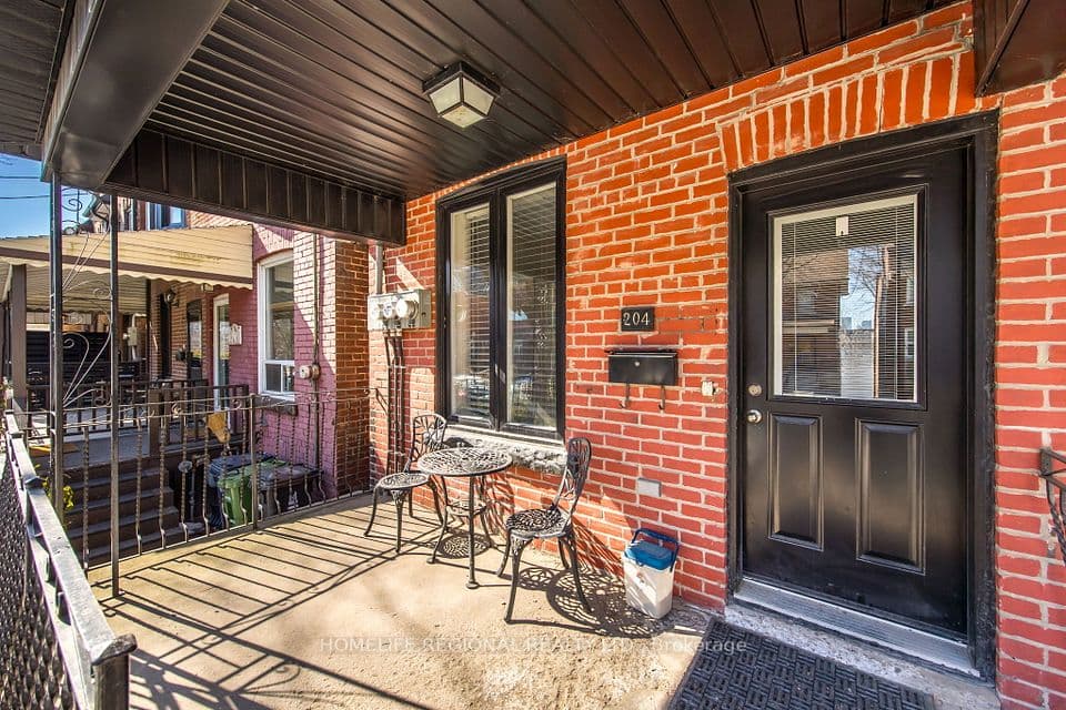 204 Roxton Road, Toronto, ON M6J 2Y5 – photo 2