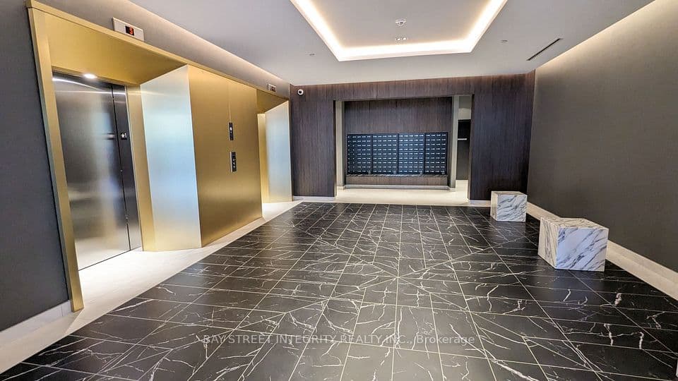 500 DUPONT Street 703, Toronto, ON M6G 1Y7 – photo 3
