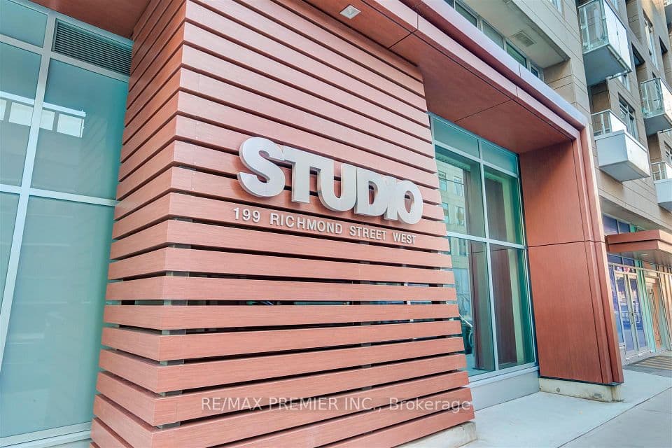 199 Richmond Street W 403, Toronto, ON M5V 0H4 – photo 3