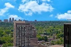 2221 Yonge Street 1706, Toronto, ON M4S 2B4 – photo 2