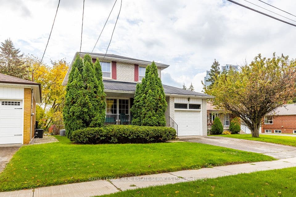 29 Doverwood Court, Toronto, ON M2M 2G6 – main photo