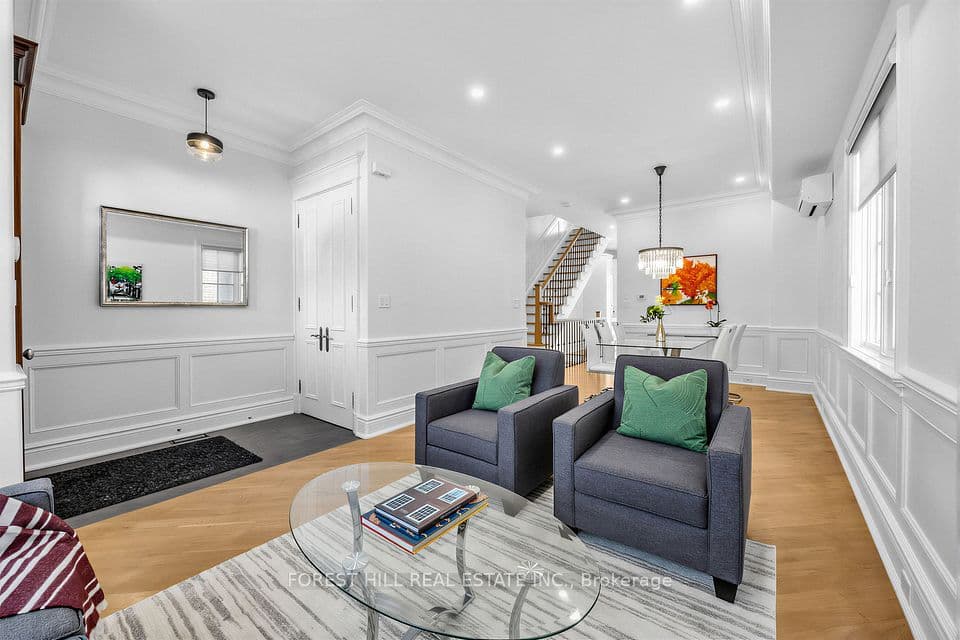 55 Lonsdale Road, Toronto, ON M4W 1W4 – photo 3