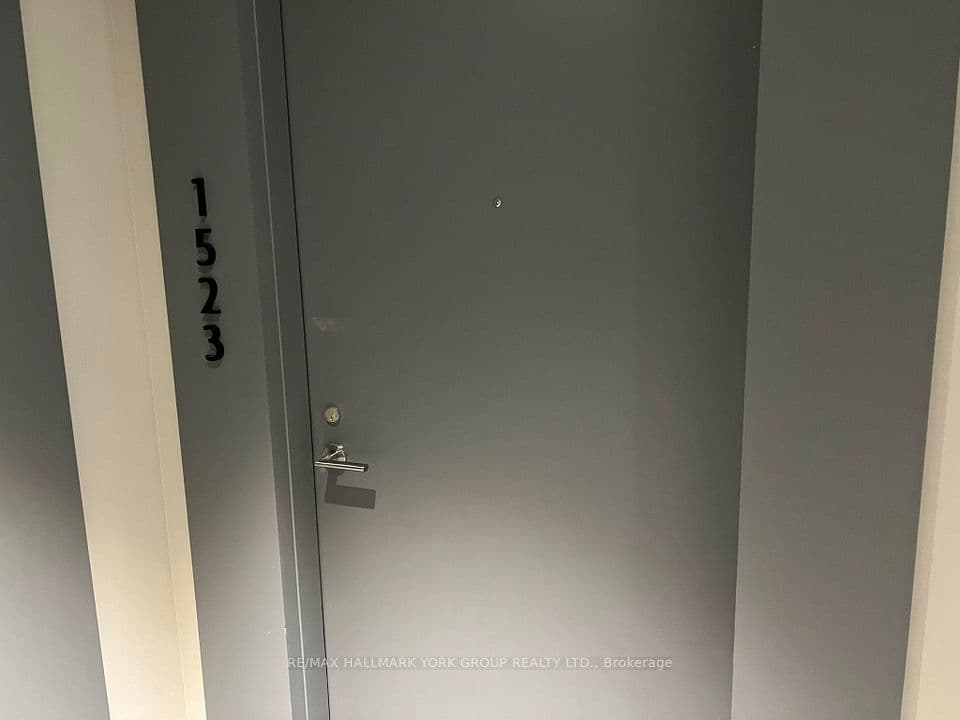 20 O'Neill Road 1523, Toronto, ON M3C 0R2 – photo 2