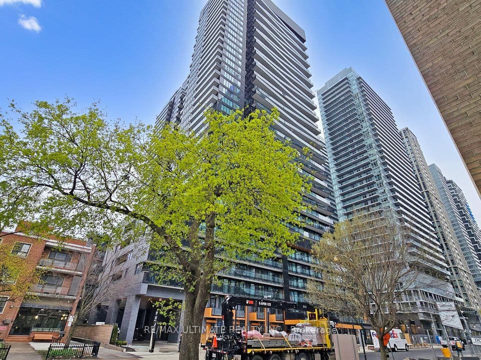 117 Broadway Avenue 207, Toronto, ON M4P 1V3 – photo 2