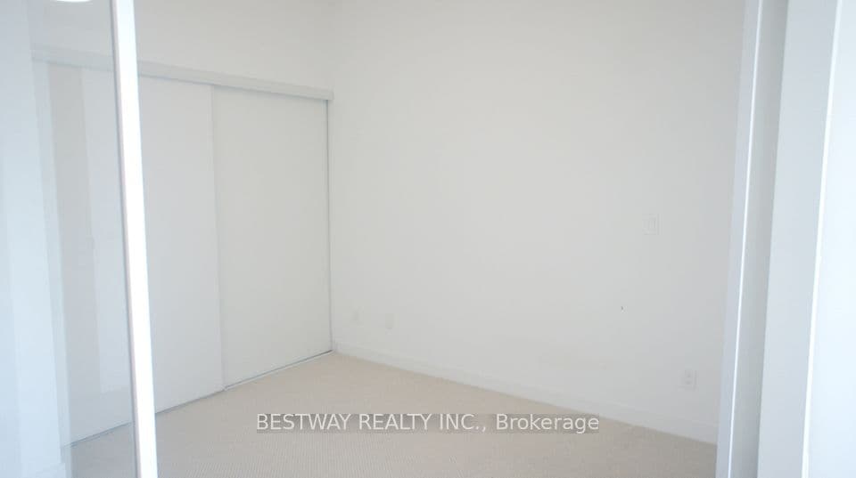 621 Sheppard Avenue E 355, Toronto, ON M2K 1B5 – photo 3
