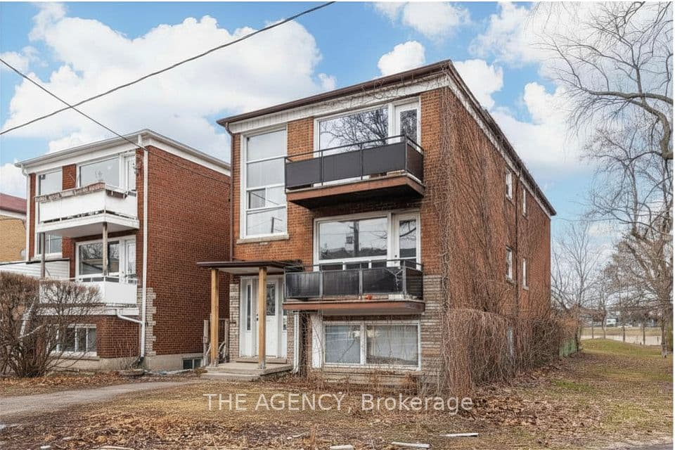 374 Atlas Avenue, Toronto, ON M6C 3P9 – photo 3