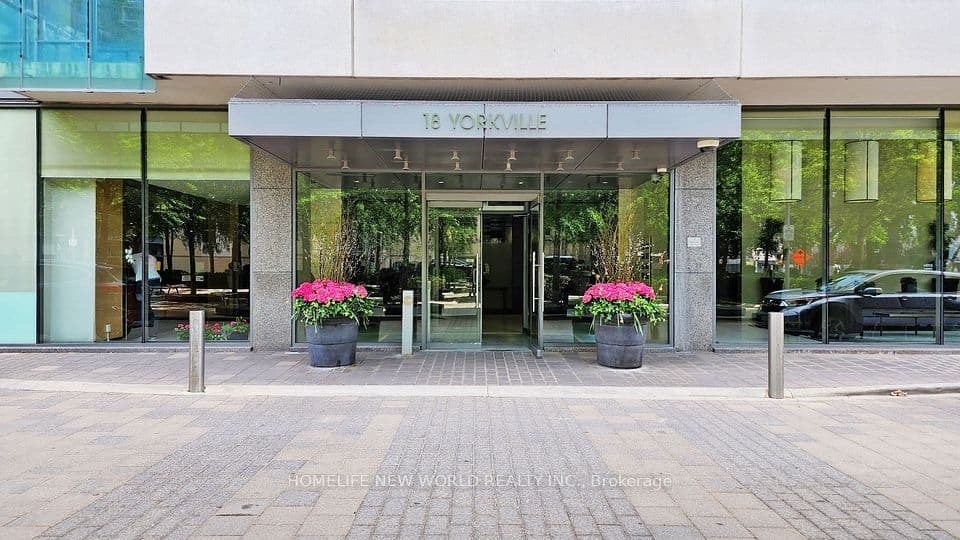 18 Yorkville Avenue 312, Toronto, ON M4W 3Y8 – photo 3