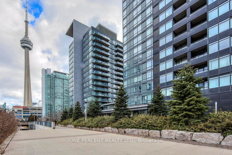 25 Telegram Mews 5007, Toronto, ON M5V 3Z1 – main photo