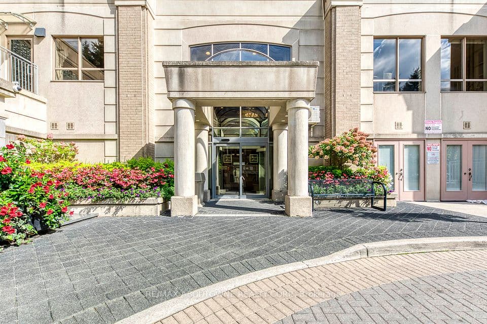 5418 Yonge Street 1805, Toronto, ON M2N 6X4 – photo 3