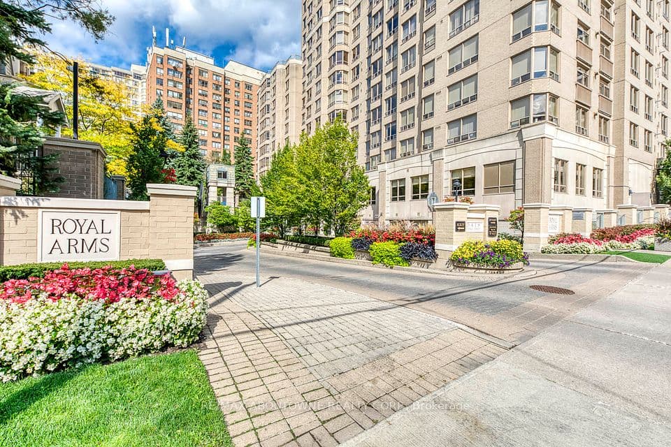 5418 Yonge Street 1805, Toronto, ON M2N 6X4 – photo 2