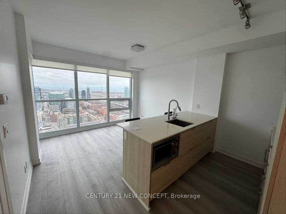 88 Scott Street 4105, Toronto, ON M5E 0A9 – photo 2