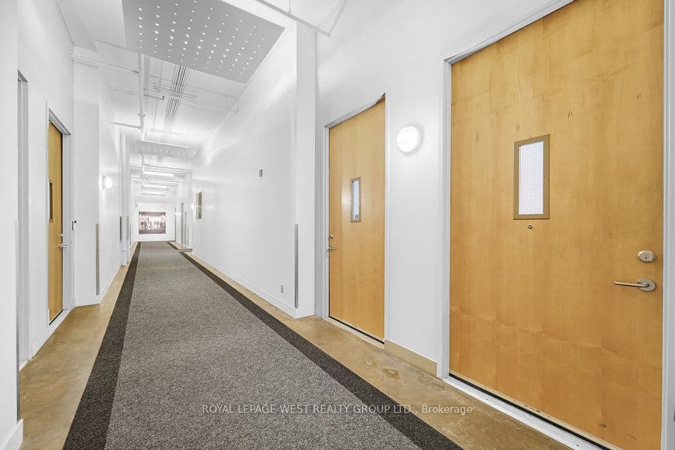 90 Sumach Street 416, Toronto, ON M5A 4R4 – photo 3