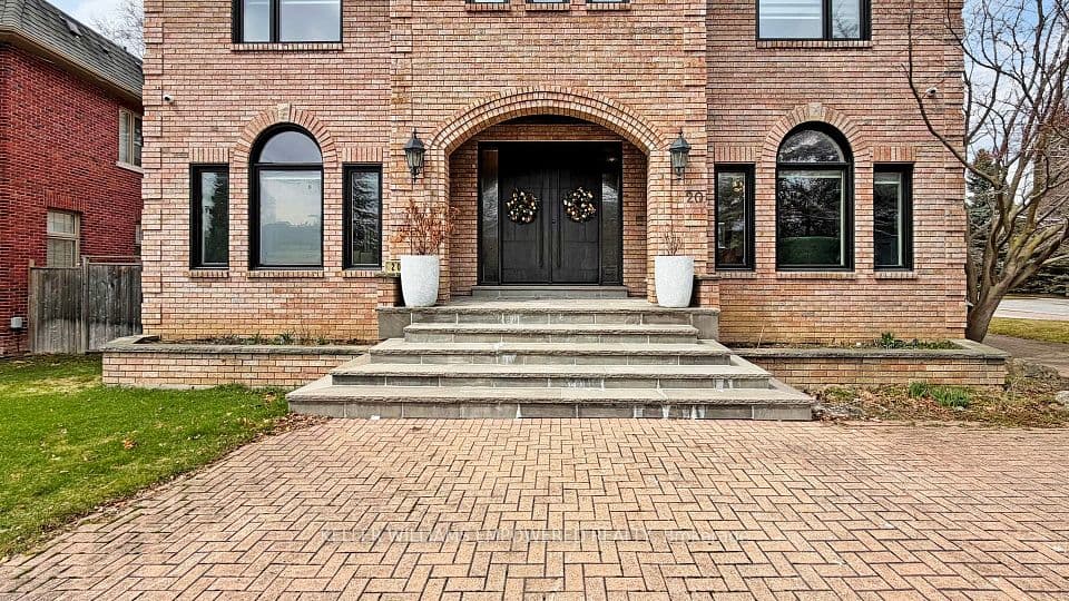 20 Blaine Drive, Toronto, ON M3B 2G4 – photo 2