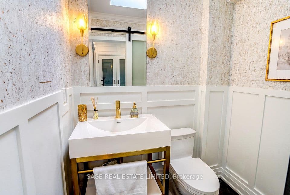 156 Craighurst Avenue, Toronto, ON M4R 1K2 – photo 3