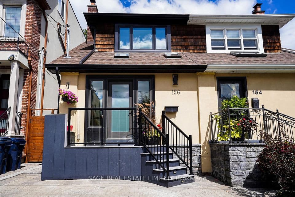 156 Craighurst Avenue, Toronto, ON M4R 1K2 – main photo
